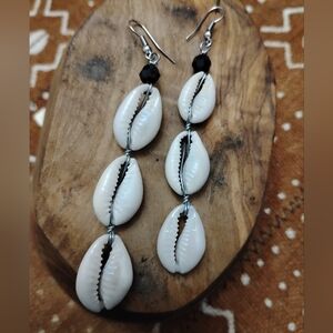 Elegant Cowrie Shell Dangle Earrings